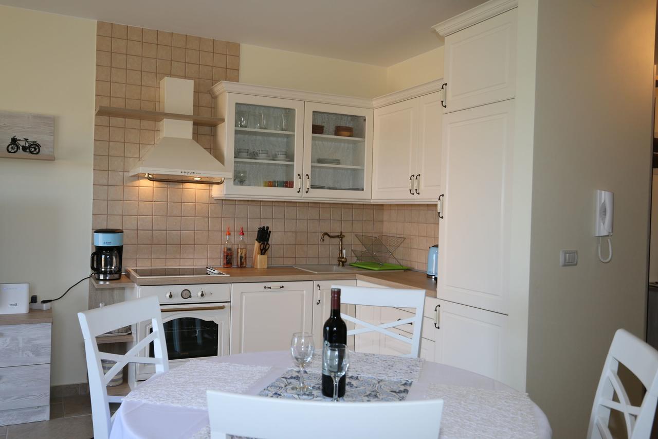 Apartment Soline Cove Extérieur photo
